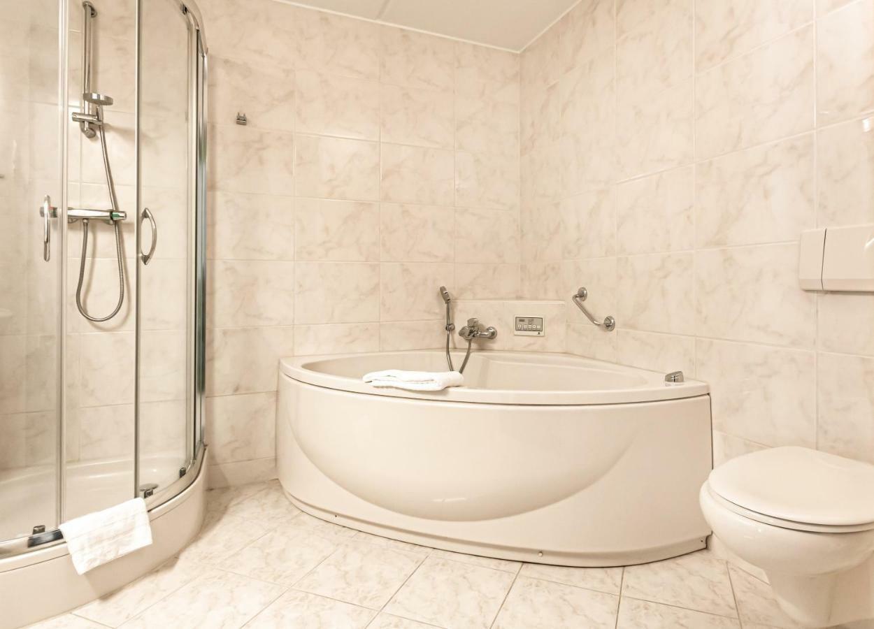 Hotel Iselmar Lemmer Dış mekan fotoğraf